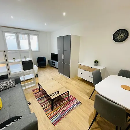 Le Chaleureux Marie * رانس